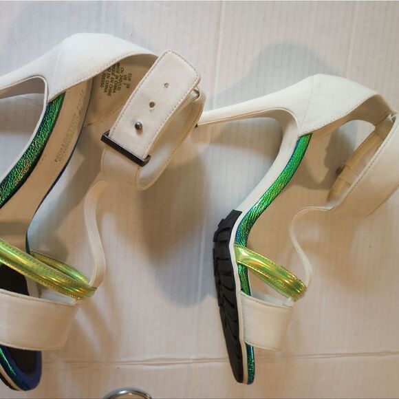 - H&M white mermaid high heels with ankle buckle - Picture 7 of 11